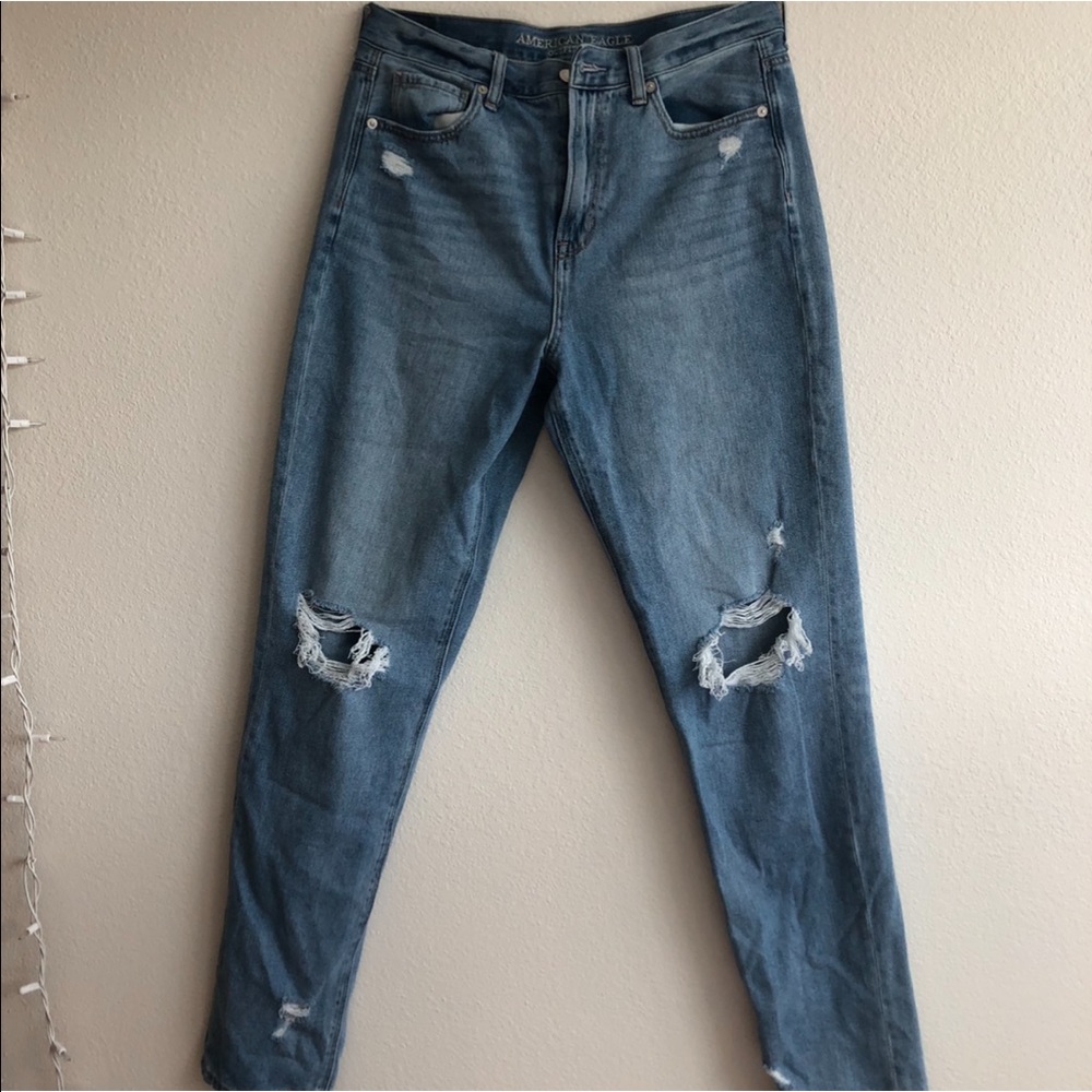 American Eagle Light Blue Mom Jeans 10L